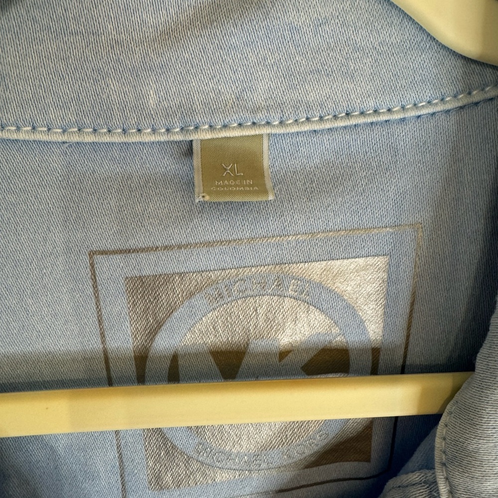 Michael Kors Lt Blue Denim Jacket - Picture 2 of 6